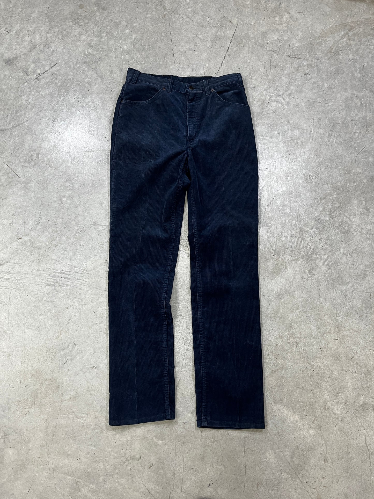 levis corduroy pants - 34/34 (really long)