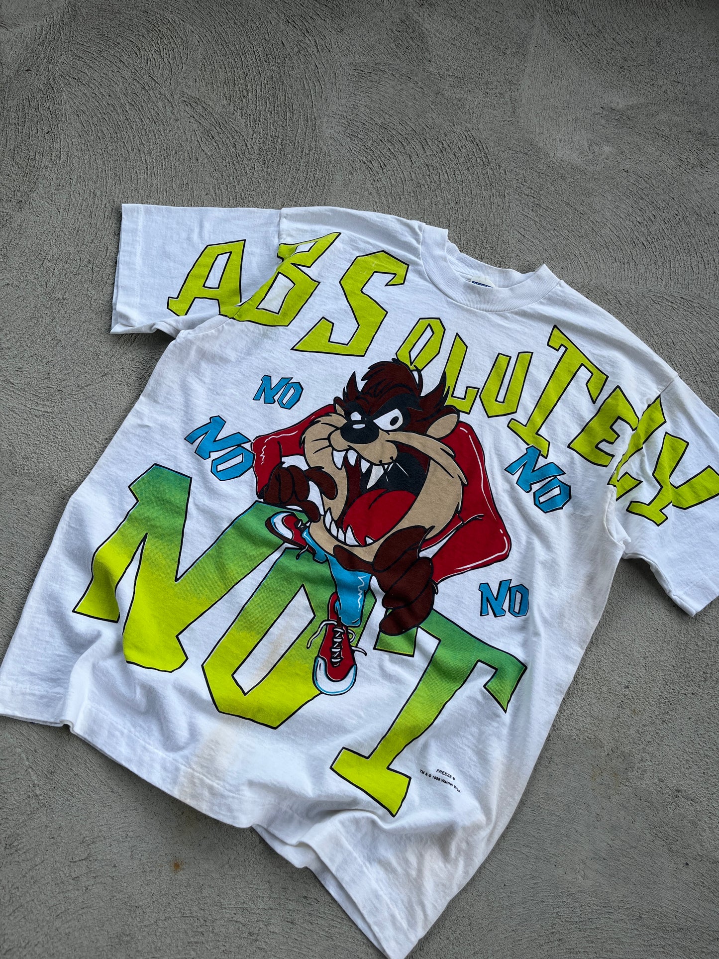t-shirt absolutly not taz -L