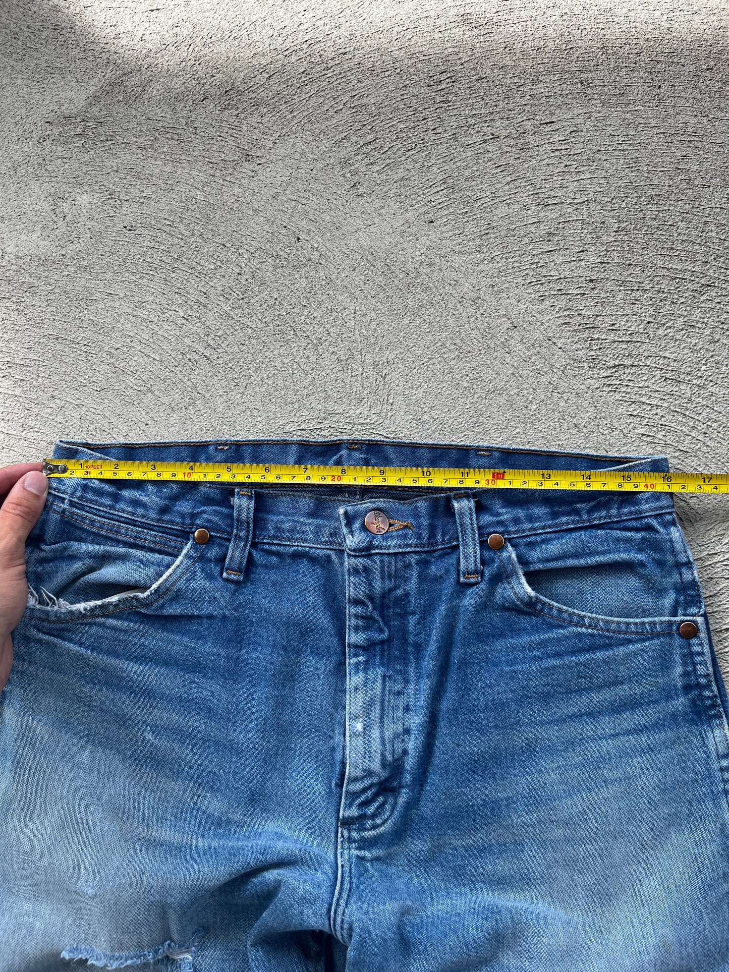 jorts wrangler -32 size