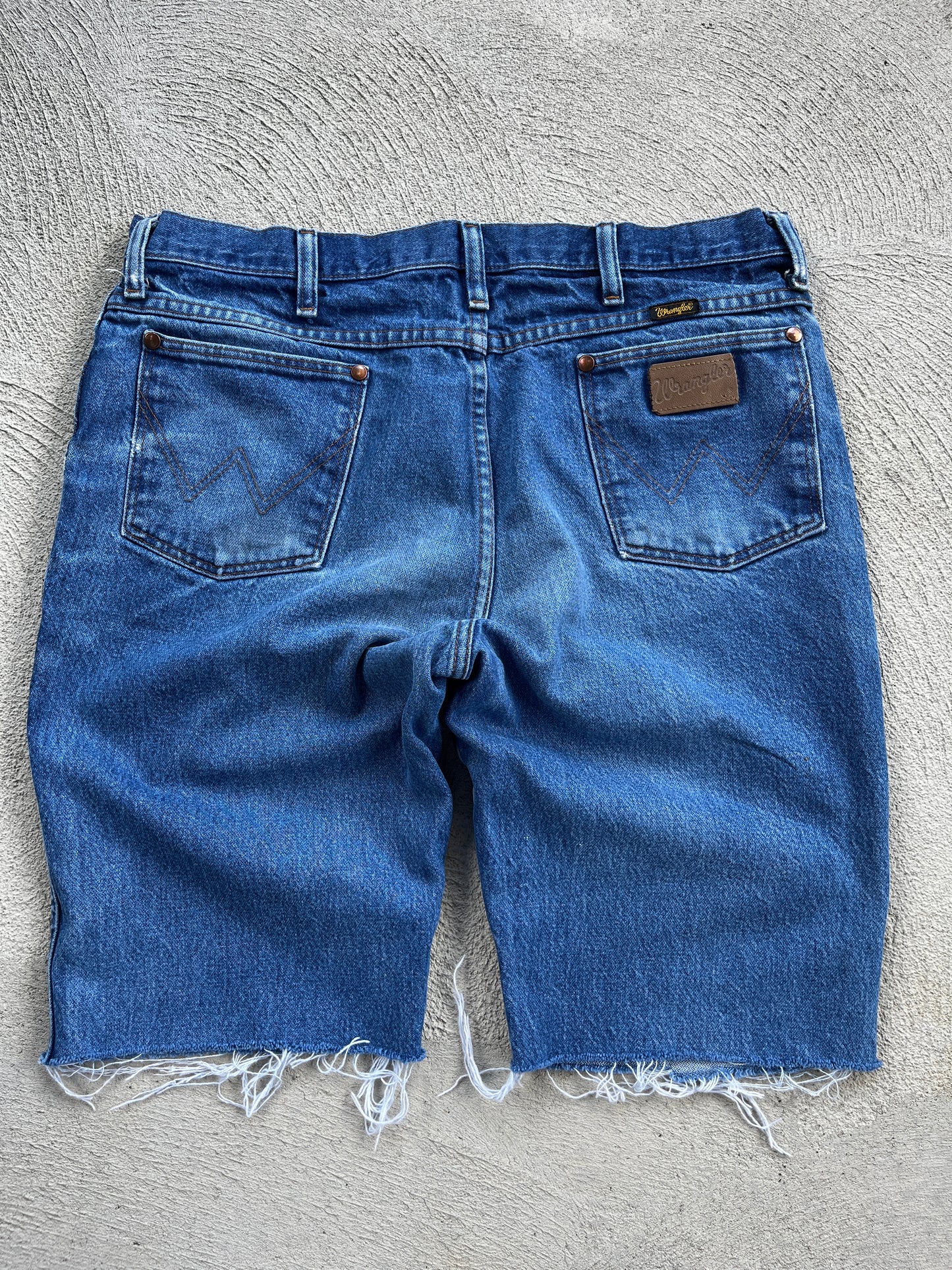 vintage wrangler jorts - see size in photos