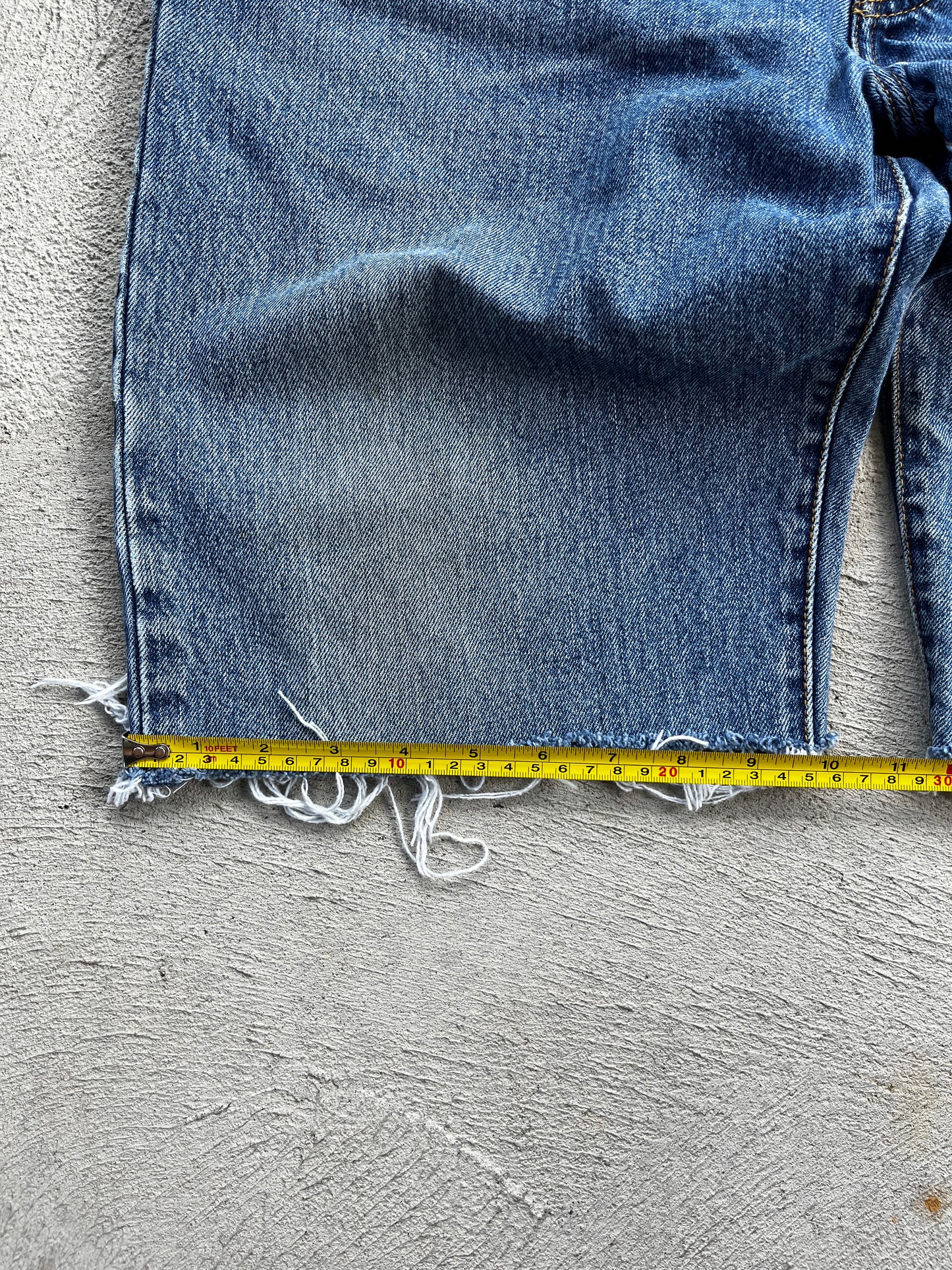 jorts levis vintage -voir grandeur dans les photos