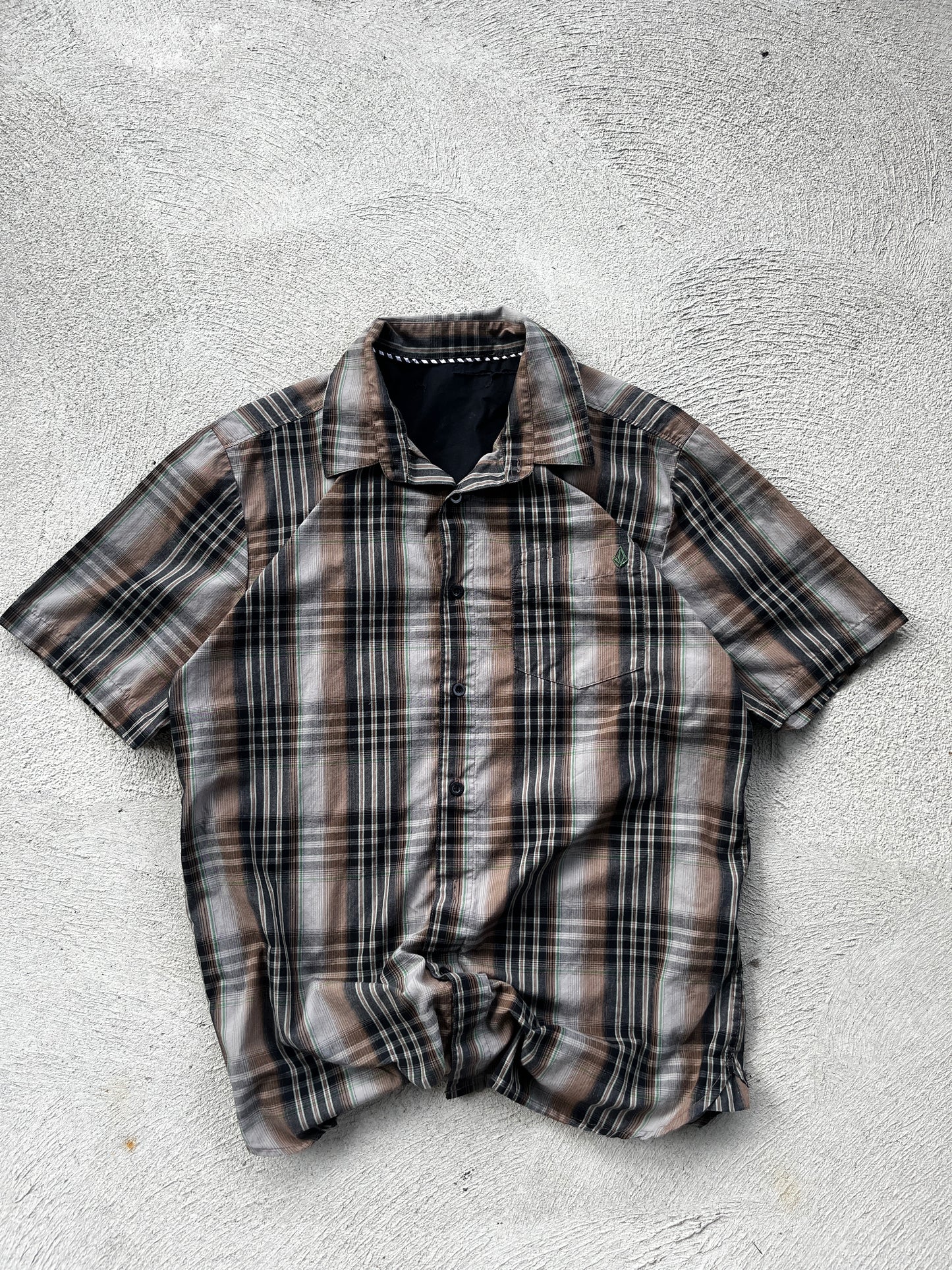 Volcom shirt -fit S