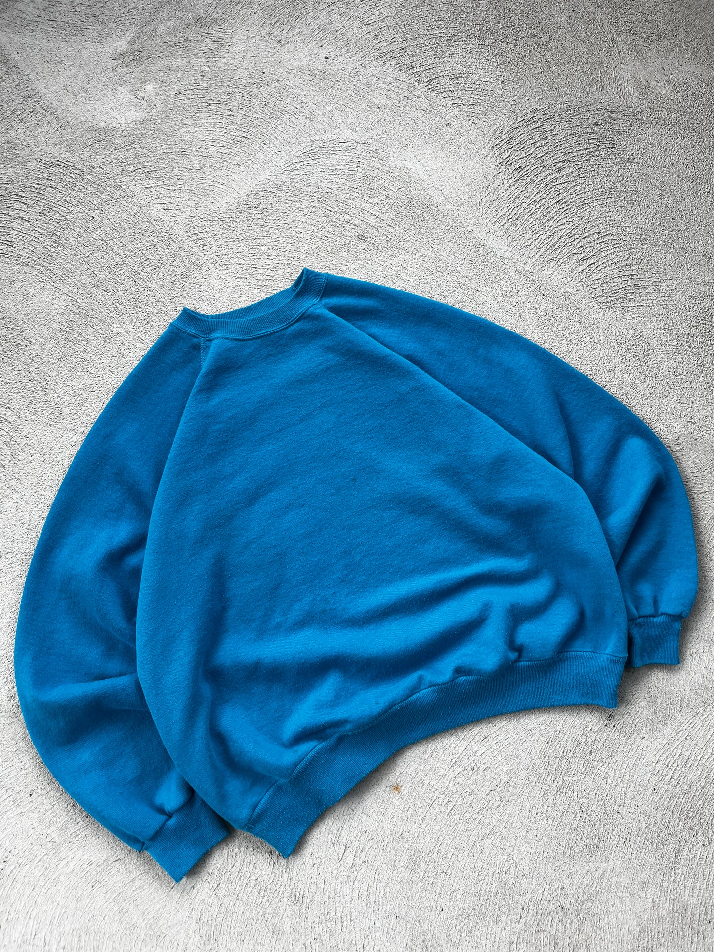 crewneck vintage russell blue -XL fit L