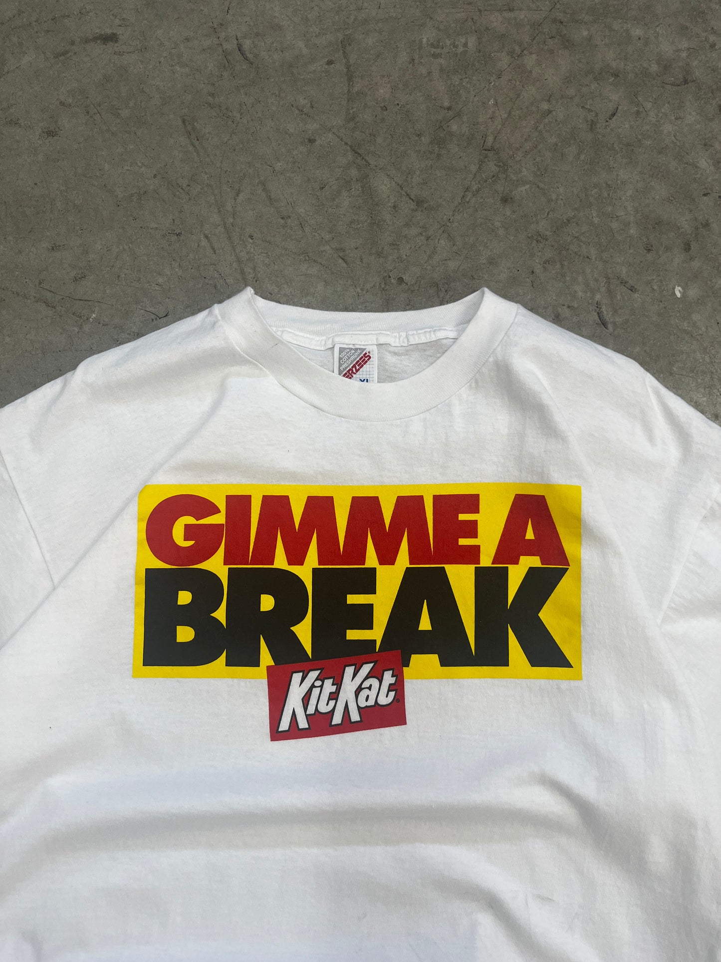 t-shirt vintage kitkat -XL