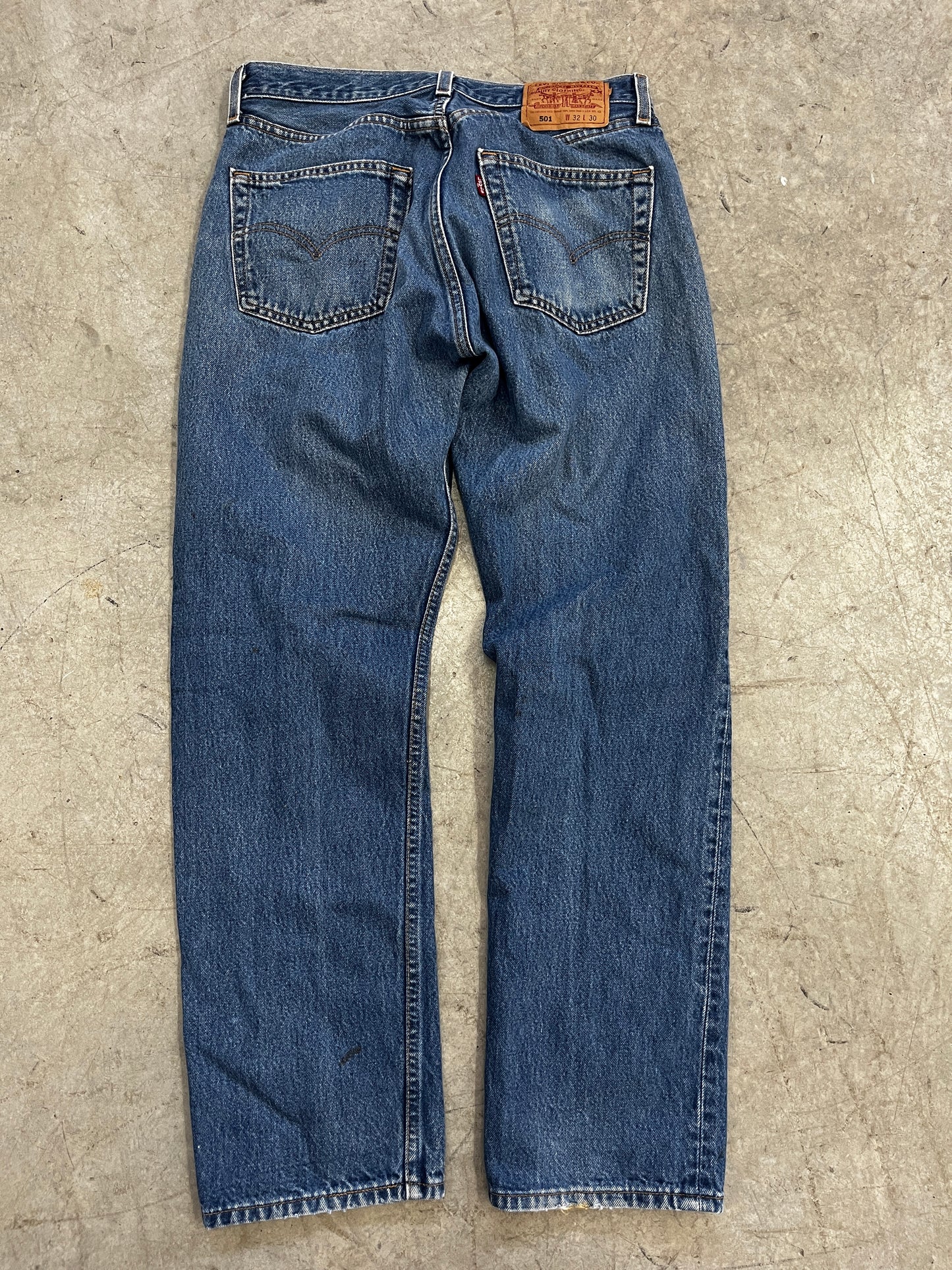 jeans vintage levis -32/30 fit 30/30