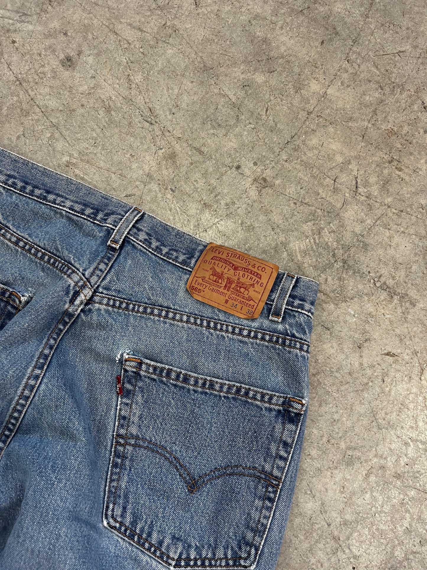 jeans vintage 569 baggy -34/32 zip brisé