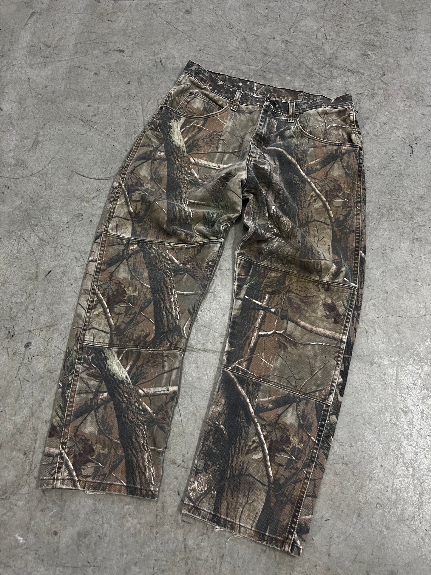 pants realtree wrangler -fit 32/30