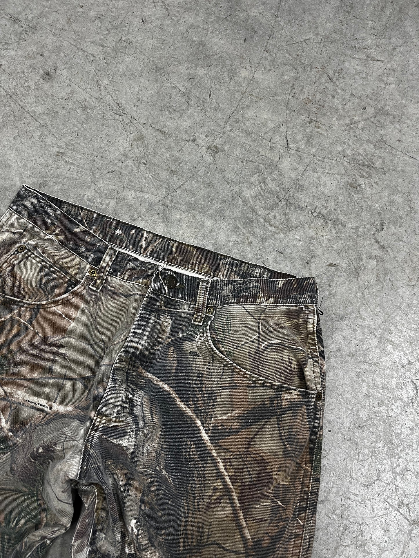 pants realtree wrangler -fit 32/30