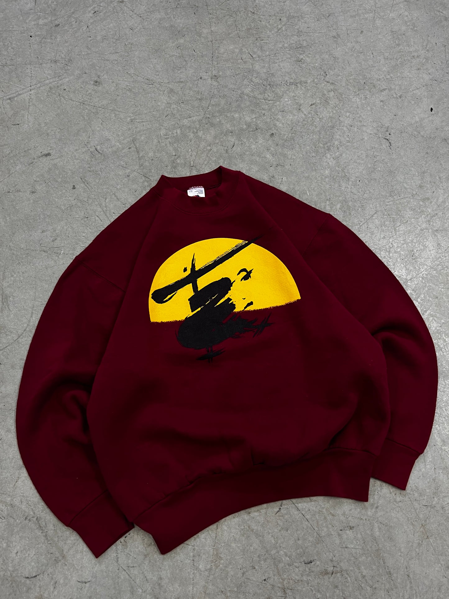 crewneck miss saigon -L