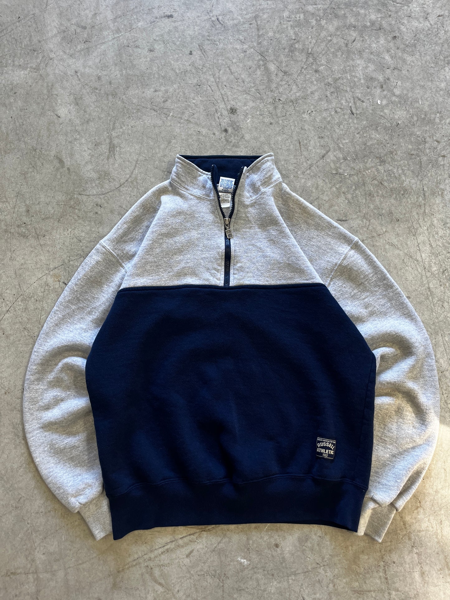 fleece vintage russell -fit M/L