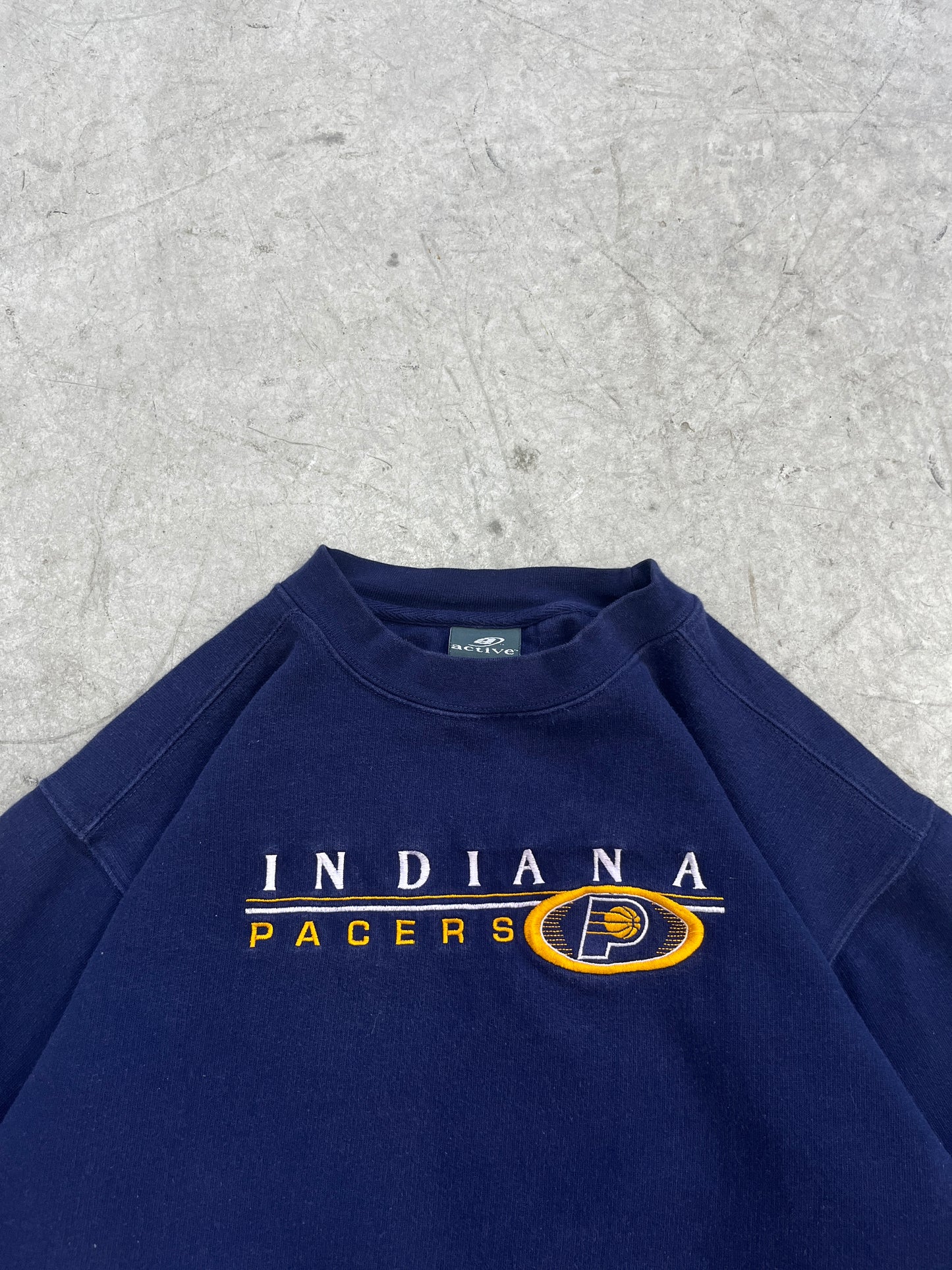 crewneck indiana pacers -fit M/L